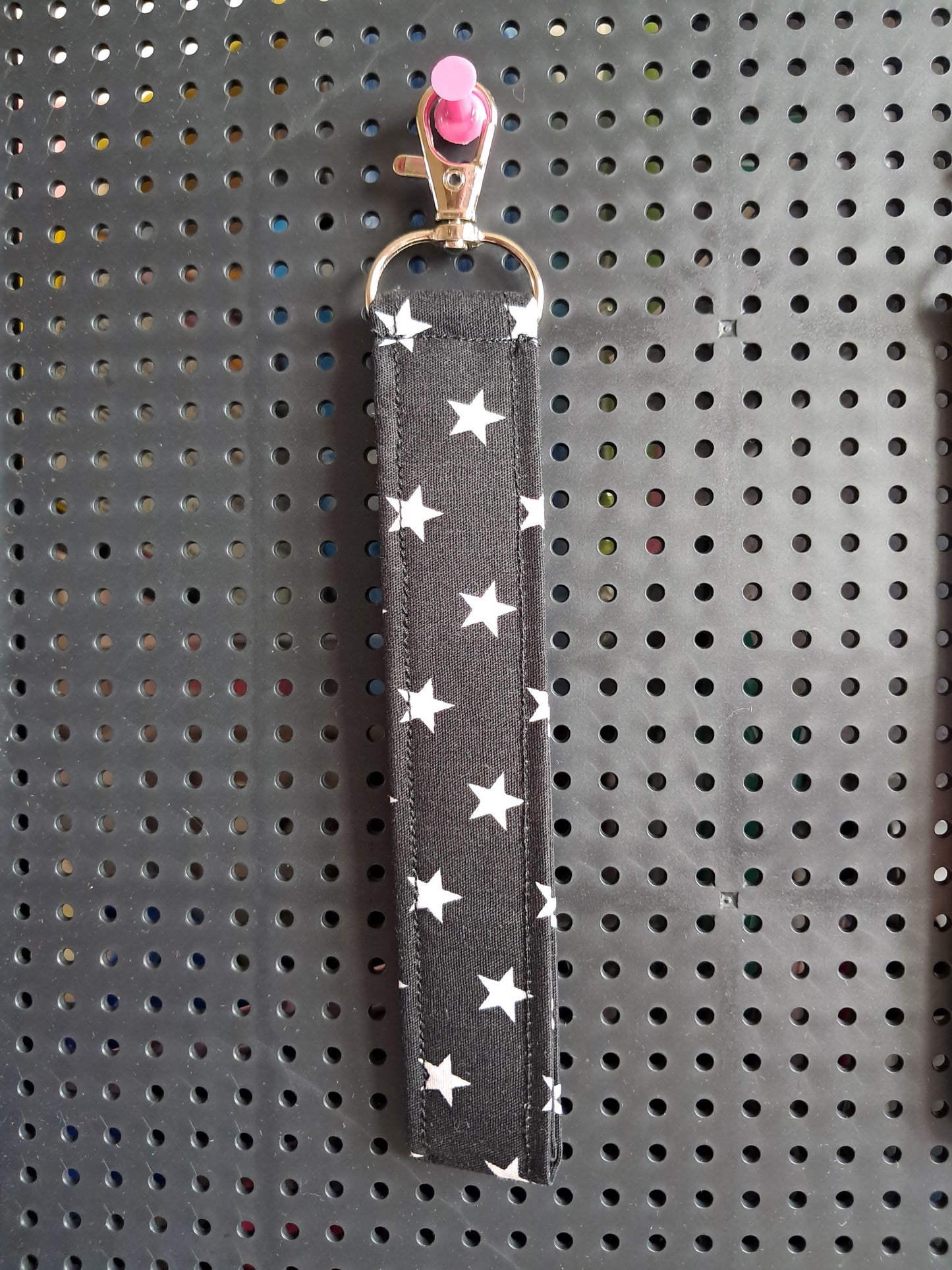 Wristlet keychain