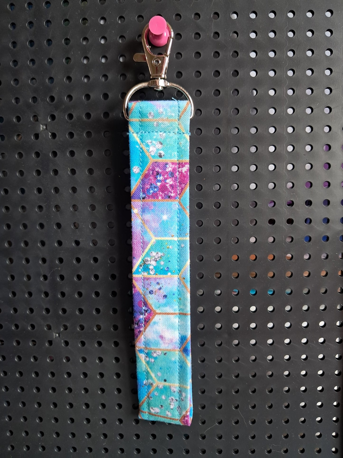 Wristlet keychain