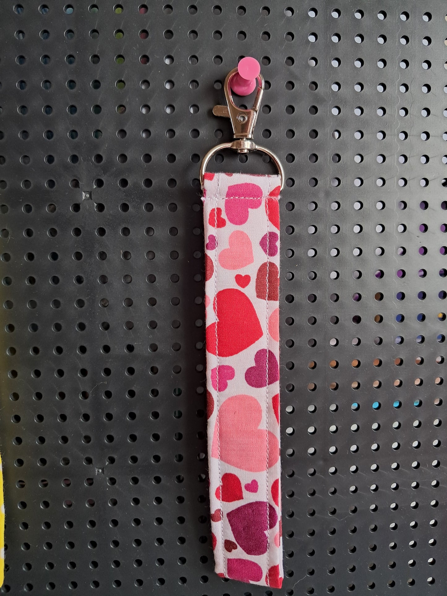Wristlet keychain