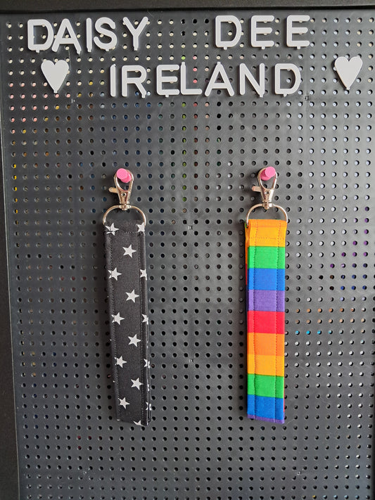 Wristlet keychain