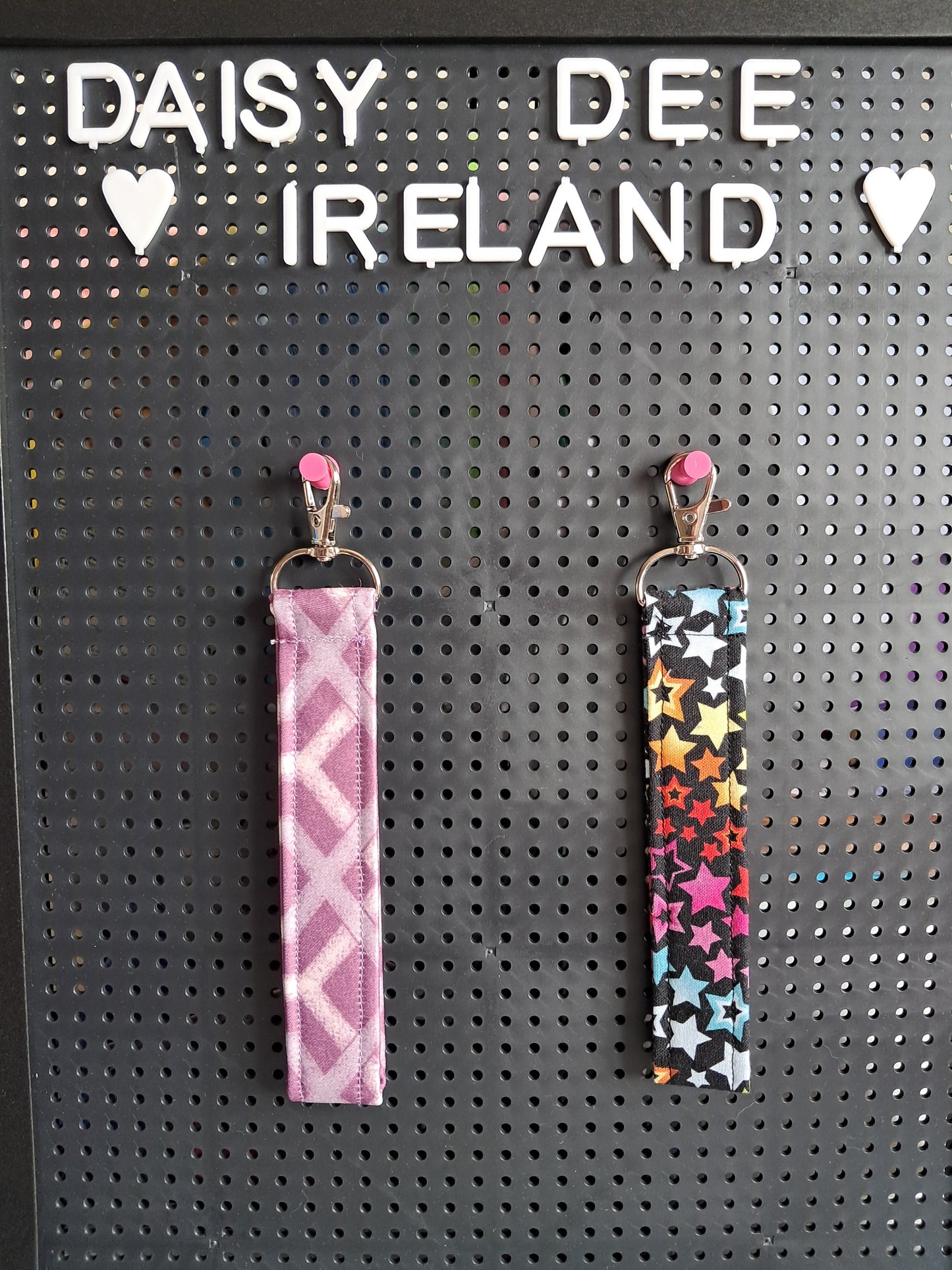 Wristlet keychain